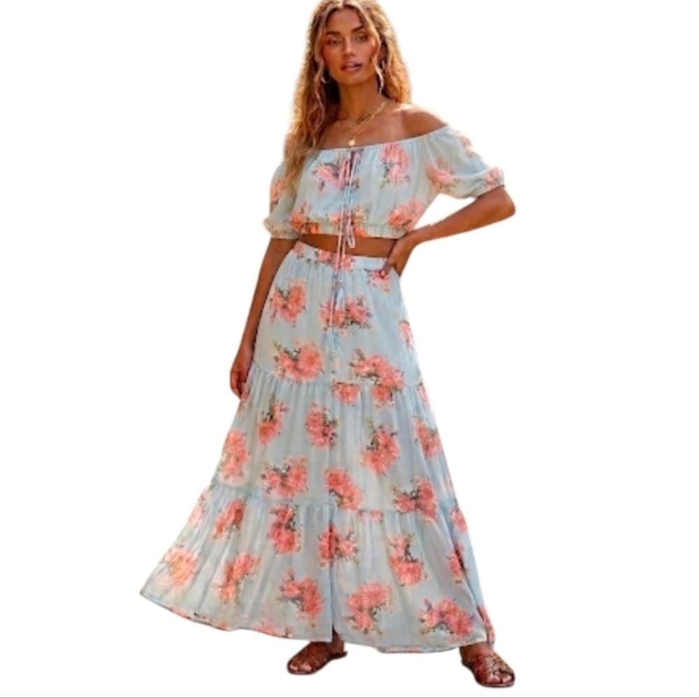 Two-Piece Floral Crop Top & Maxi Skirt Set in Pale Blue and Pink